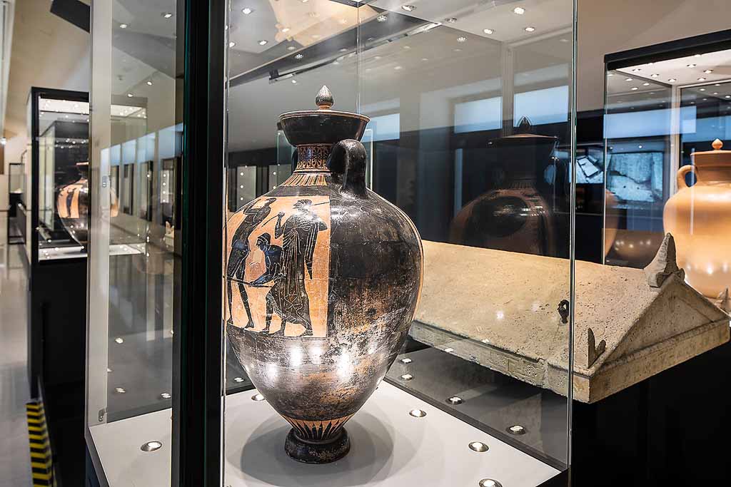 Italy, Puglia, Taranto - MarTa Museum, Museo Archeologico Nazionale Di ...